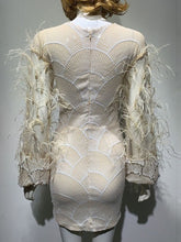 Load image into Gallery viewer, Luxury Dubai Feather Party Dress