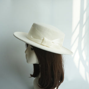 bow white woolen top hat