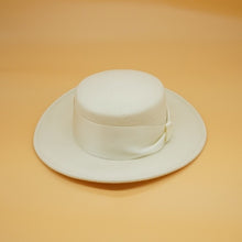 Load image into Gallery viewer, bow white woolen top hat