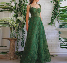 Load image into Gallery viewer, Emerald Green Lace
