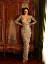 Load image into Gallery viewer, Sparkly Sequined Mermaid Prom Dress
