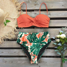 Load image into Gallery viewer, Thong Push Up Bikini Set