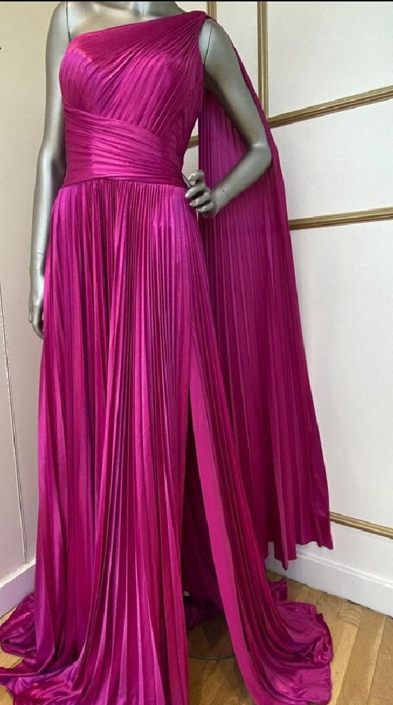 One Shoulder High Side Slit